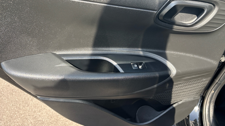 Hyundai i20 1.0T GDi 48V MHD SE Connect 5dr Petrol Hatchback